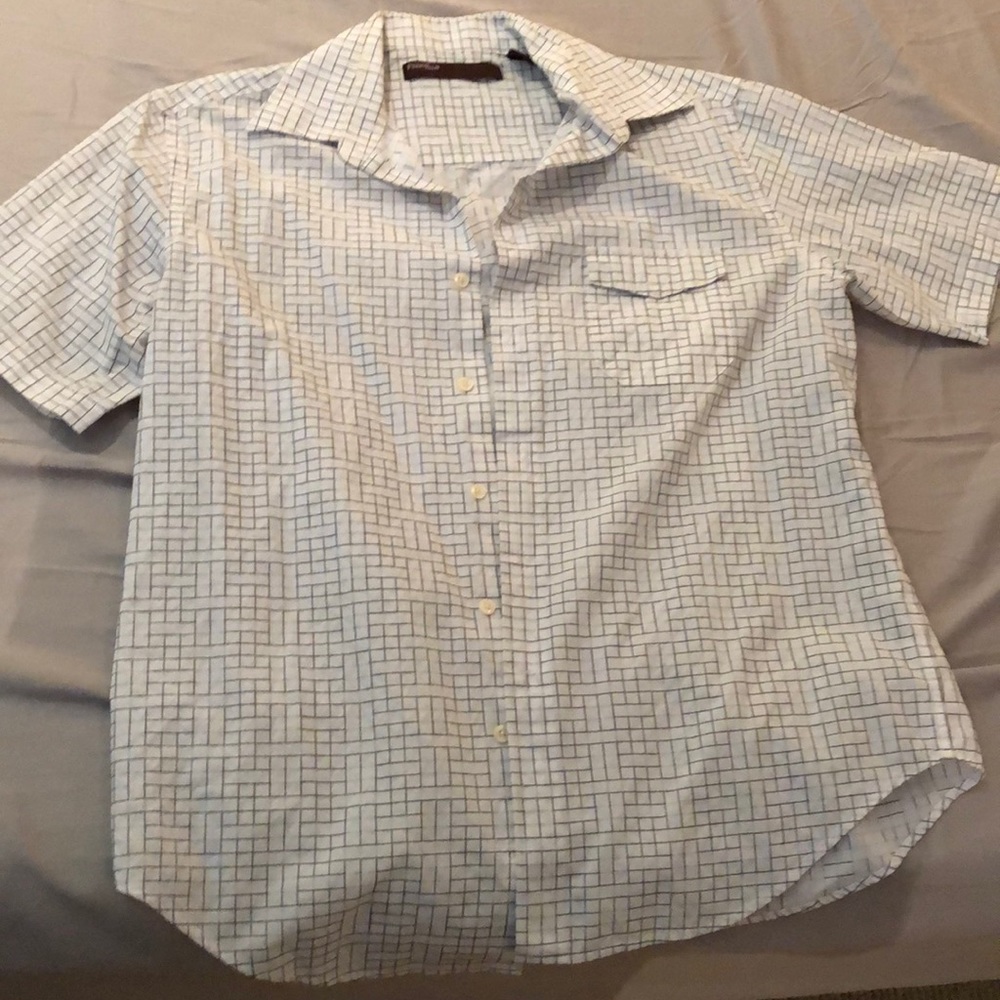 Perry Ellis men’s button down shirt